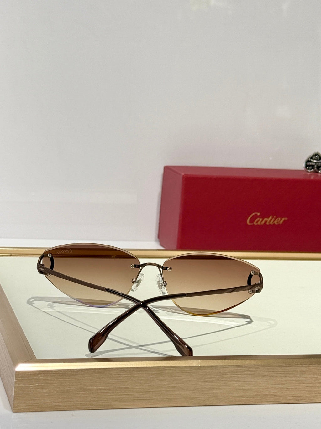 C DE TRIANGLE FRAME SUNGLASSES CT0334S IN METAL