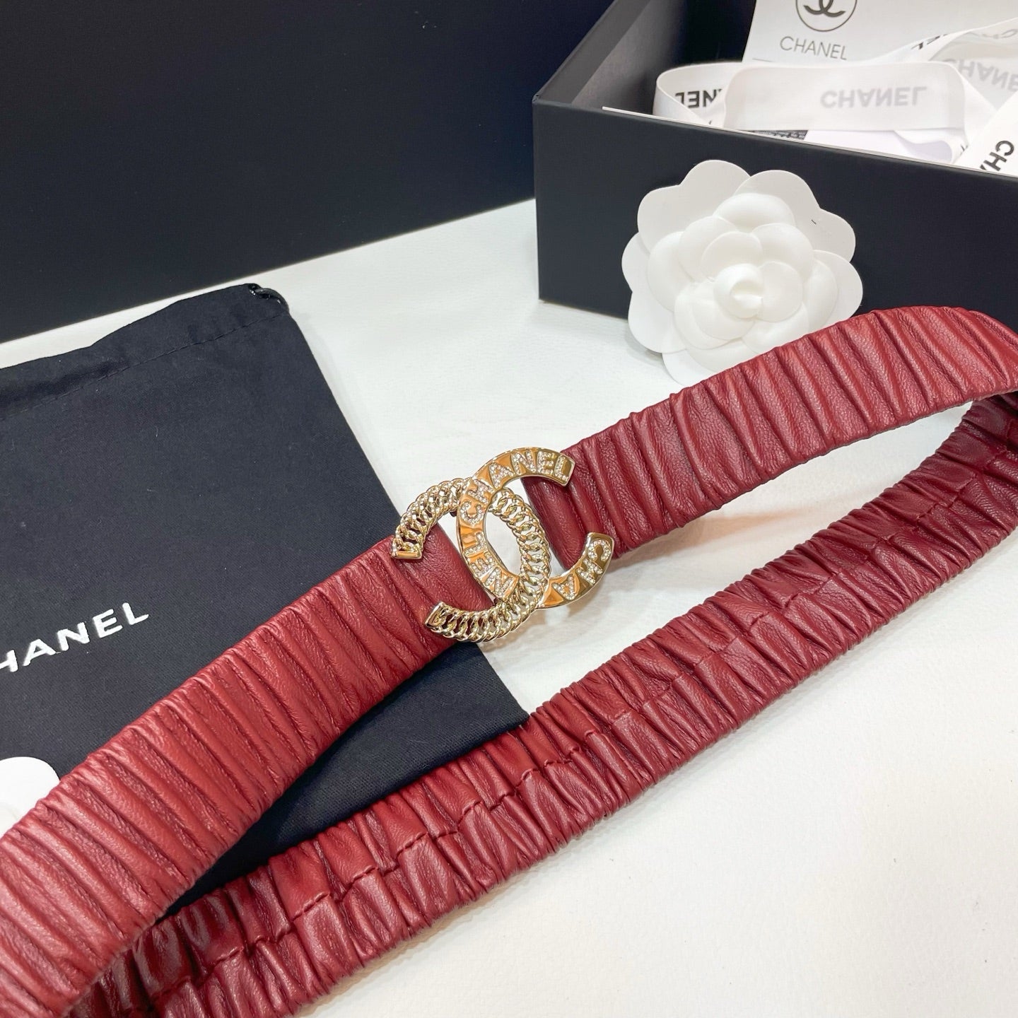 CHANEL DOUBLE 30MM STRETCH BELT IN RED CALFSKIN GOLD CHAIN BUCKLE CRYSTAL LOGO