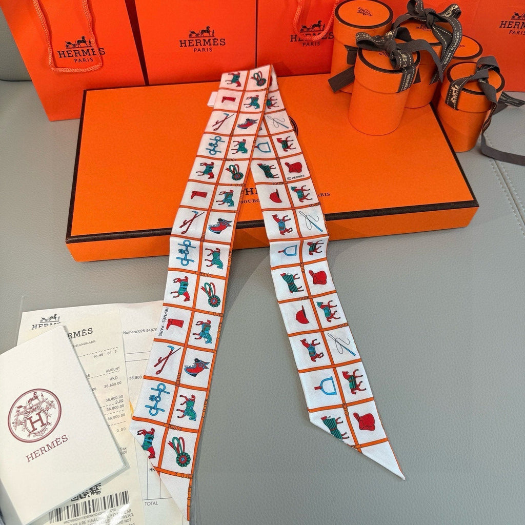 HERMES HERMES 25S SCARF 86 IN SILK 853138