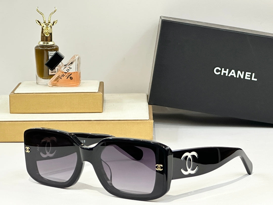 CHANEL SQUARE SUNGLASSES 642639 IN ACETATE