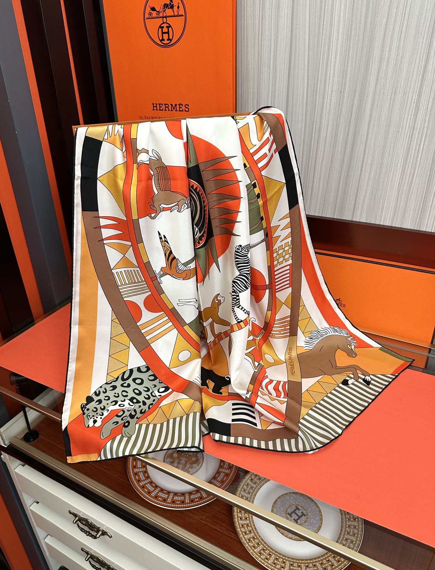 HERMES HERMES 25S SCARF 90 IN SILK 006