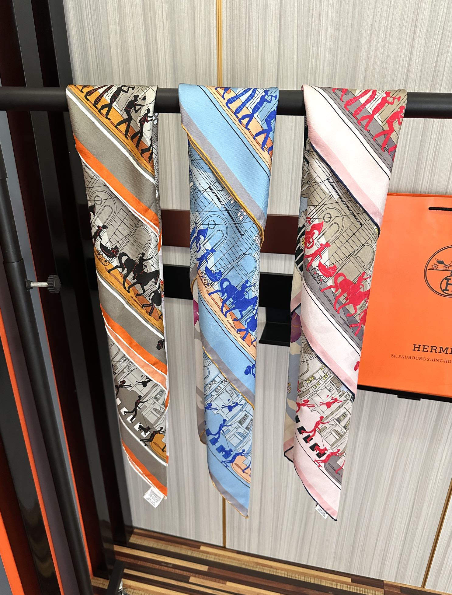 HERMES HERMES 25S SCARF 90 IN SILK 730547