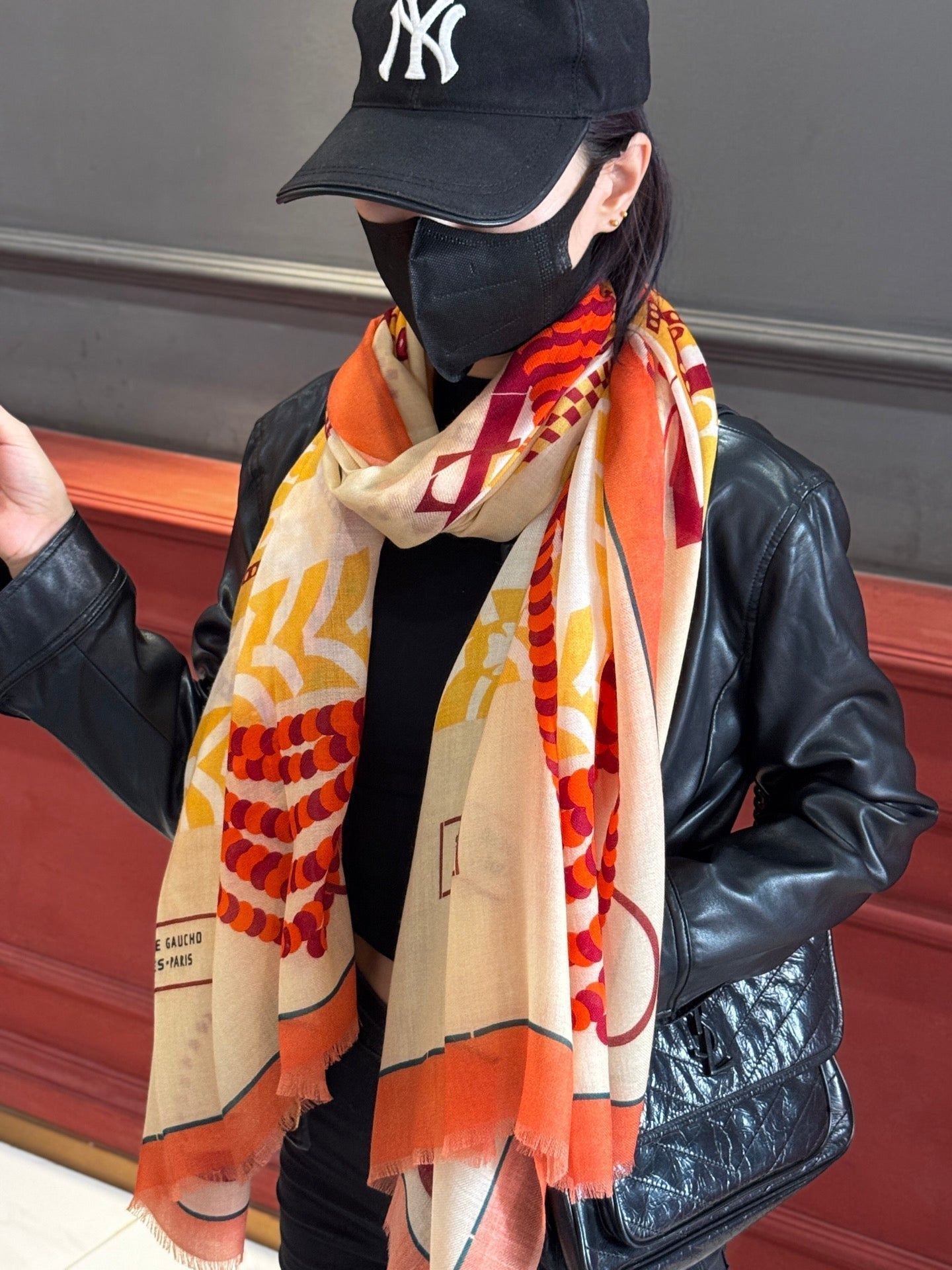 HERMES HERMES 25S SCARF 200 IN CASERE SILK 730599