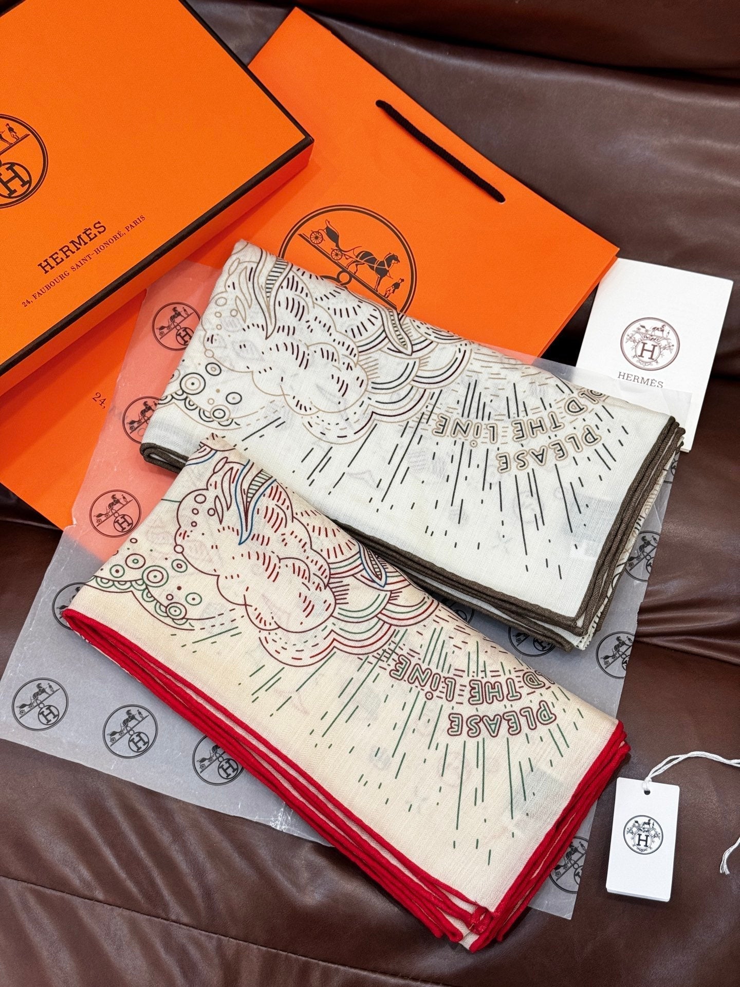 HERMES HERMES 25S SCARF 135 IN SILK 854788