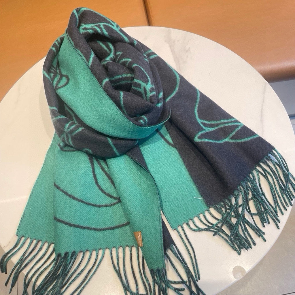 HERMES CASAQUE ENTRELACS EQUESTRES 190 CM SCARF IN PERSLAN GREEN CASERE